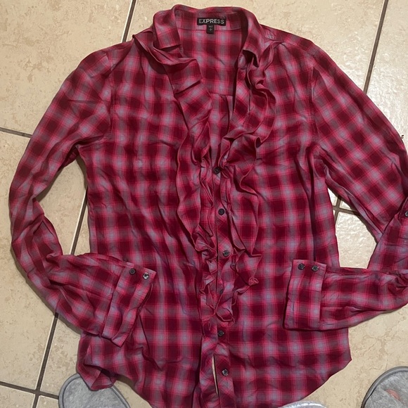 Express Red Checkered Ruffle Shirt - Picture 4 of 7